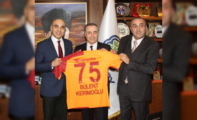 “Şampiyonluk şansı en yüksek takım Galatasaray“