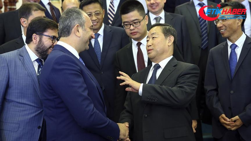 Adalet Bakanı Gül, Çinli mevkidaşı ile görüştü