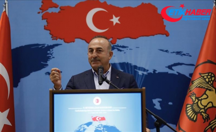 Çavuşoğlu: Türk milleti asla kimse karşısında boyun eğmez