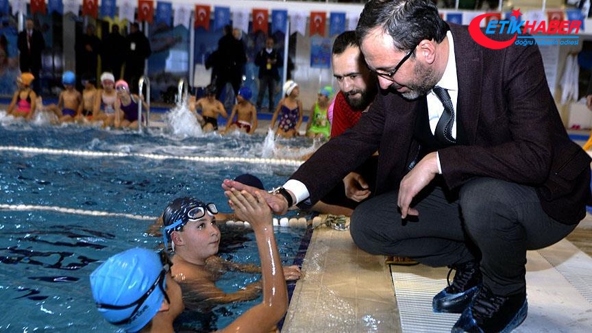 Gençlik ve Spor Bakanı Kasapoğlu: 7'den 70'e herkese yüzme öğreteceğiz