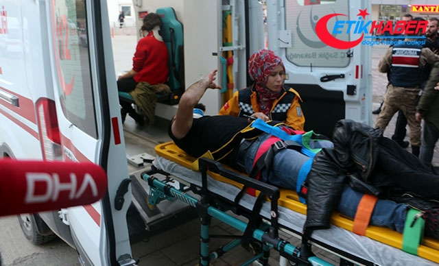 Tokat'ta öğrenci servisi otomobille çarpıştı: 10 yaralı