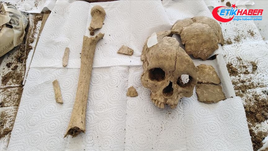 Şapinuva Antik Kenti'nde 3500 yıllık insan kafatası ve uyluk kemiği bulundu