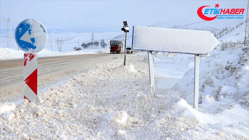 Bingöl'de 288 köy yolu ulaşıma kapandı