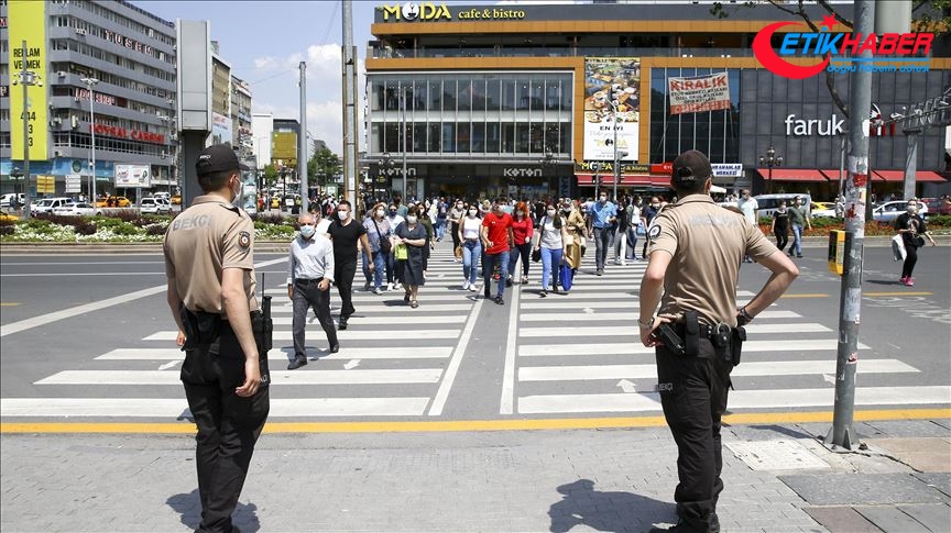 Ankara'da maske denetimi yapıldı
