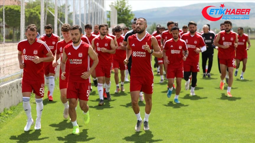 Sivasspor, Denizlispor'u konuk ediyor