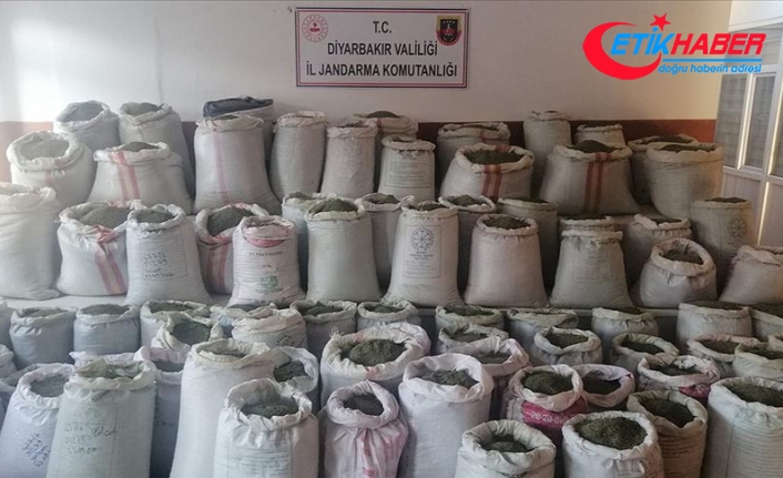 Diyarbakır'da 1 ton 207 kilogram esrar ele geçirildi