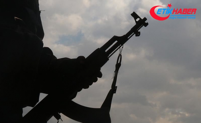 YPG/PKK'lı teröristler, Kamışlı'da zorla silah altına alınmaktan kaçan gençlere ateş açtı