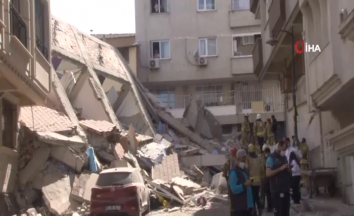 Zeytinburnu Belediyesi’nden çöken binayla ilgili açıklama