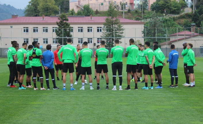 Hakan Keleş: “Galatasaray maçını telafi etmek istiyoruz”
