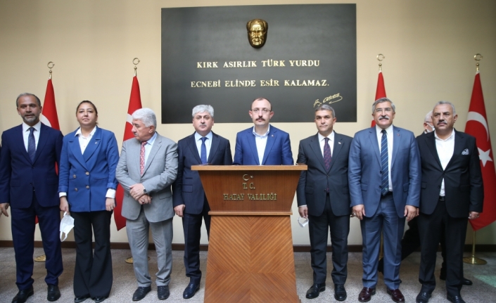 Ticaret Bakanı Mehmet Muş, AK Parti Hatay İl Başkanlığı ziyaretinde konuştu: