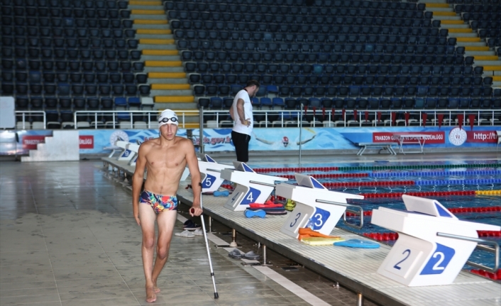 Engelli yüzücü Metehan'ın hedefi milli forma altında başarılar kazanmak