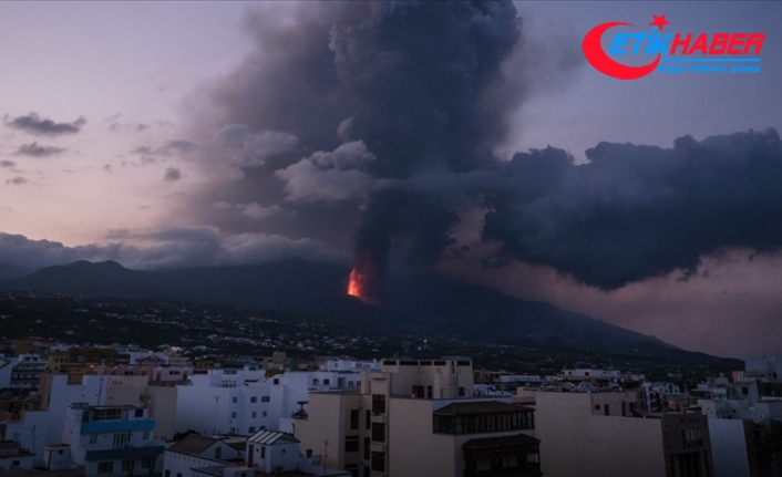 La Palma'da yanardağın püskürttüğü lavlar 10 günde Atlas Okyanusu'na ulaştı