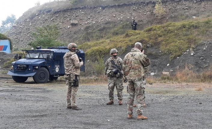 Kosova-Sırbistan sınırındaki 12 gündür gerginlik sona erdi