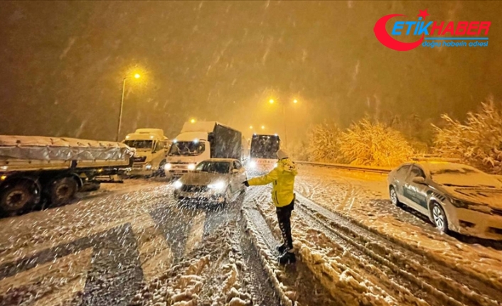 İstanbul-Ankara D-100 Devlet Yolu her iki yönde tüm araçlar için trafiğe açıldı
