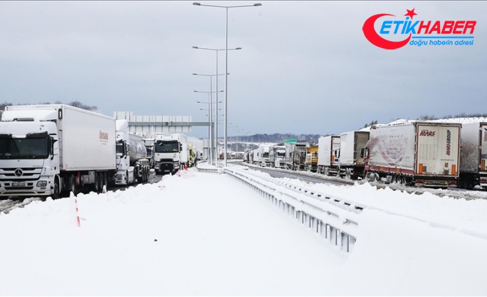 Kar yağışıyla kısmen kapanan Kuzey Marmara Otoyolu'nun işletmecisine 6,8 milyon lira ceza