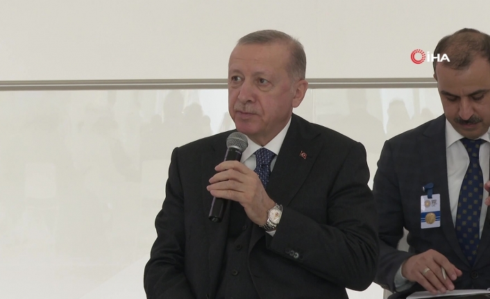 Cumhurbaşkanı Erdoğan, BAE’de gençlerle sohbet etti