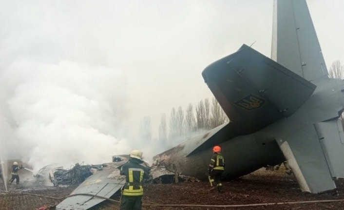 Kiev’de Ukrayna askeri uçağı düştü: 5 ölü