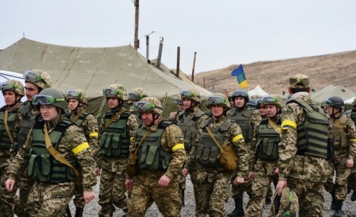 Ukrayna’da 18-60 yaş arası yedek askerler göreve başladı