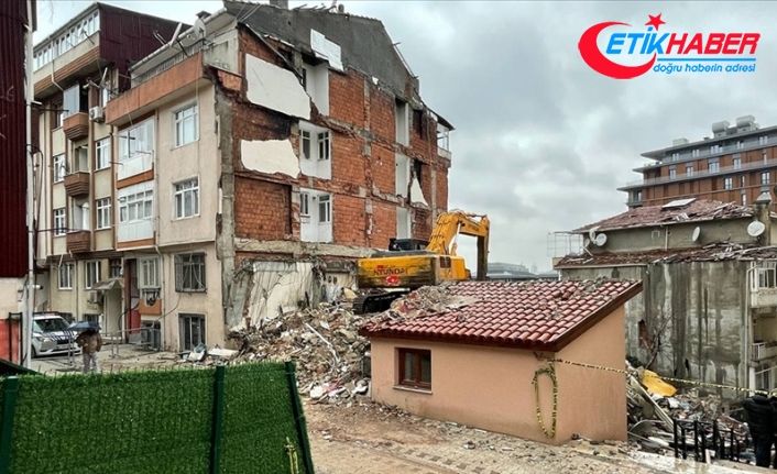 Üsküdar'daki patlamanın ardından 5 yapı tahliye edildi