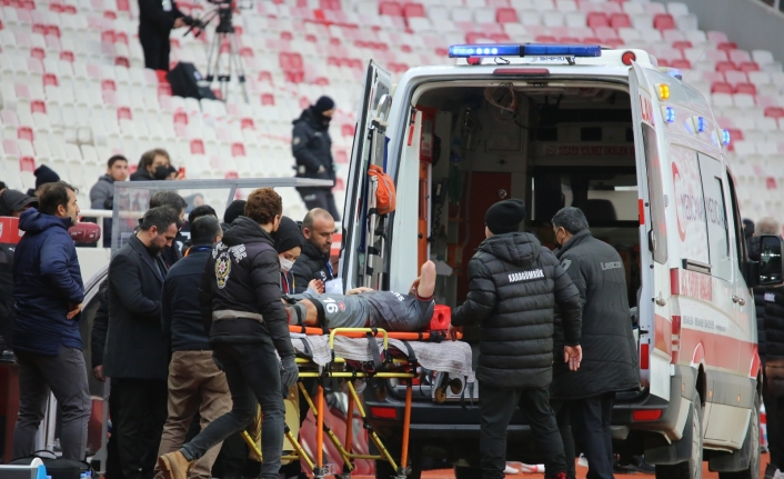 Fabio Borini hastaneye götürüldü