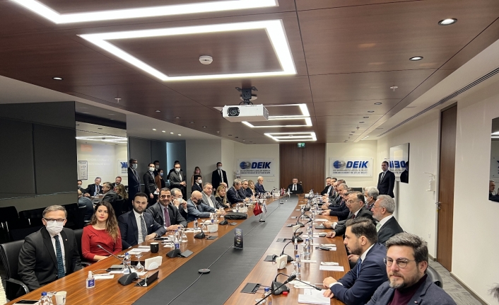 Hazine ve Maliye Bakanı Nureddin Nebati’nin iş dünyası ile olan toplantıları devam ediyor