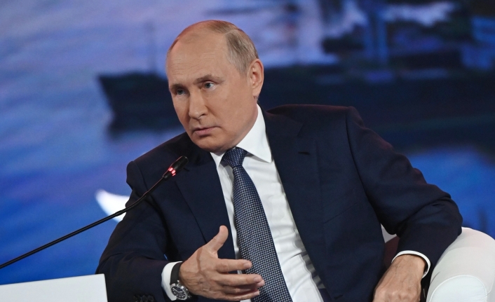Putin ve Modi, telefonda Ukrayna'daki durumu görüştü