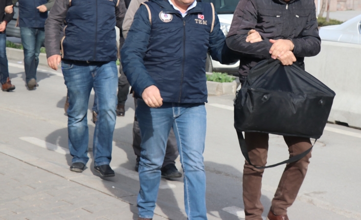 Adana'da suç örgütü operasyonunda 30 şüpheli gözaltına alındı