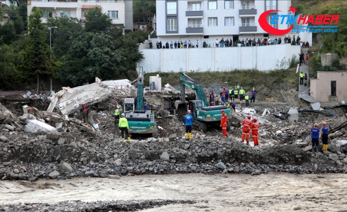 Bozkurt'taki sel felaketinde yıkılan Ölçer Apartmanı'nın müteahhidi tahliye edildi