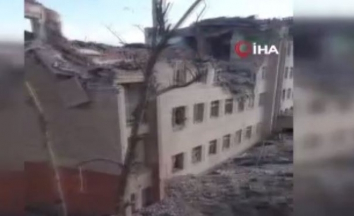 Rus ordusu Donetsk’te 5 katlı binayı vurdu: 1 ölü, 1 yaralı
