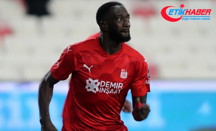 Sivasspor'un ligdeki gol yükünü Mustapha Yatabare omuzladı