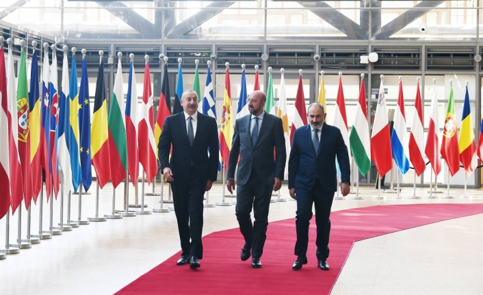 Aliyev, Paşinyan ve Michel’den üçlü zirve