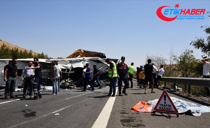 Gaziantep ve Mardin'deki trafik kazası mağduru ailelere yönelik destek çarşamba akşamına kadar hesaplara yatırılacak