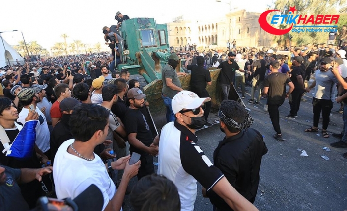 Bağdat'ta Sadr yanlıları yeniden Yeşil Bölge'ye girmeye çalışıyor
