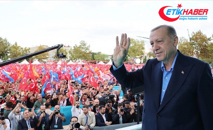Cumhurbaşkanı Erdoğan: 2023'te bir kez daha kimin ülkemizi ve şehirlerimizi eserleriyle şenlendirdiğini göreceğiz