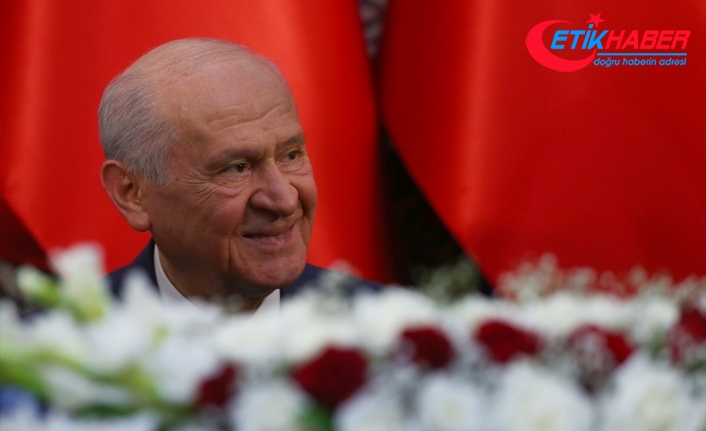 MHP Lideri Bahçeli, ismini koyduğu “Efebey“ radyo kanalının ilk yayınını dinledi