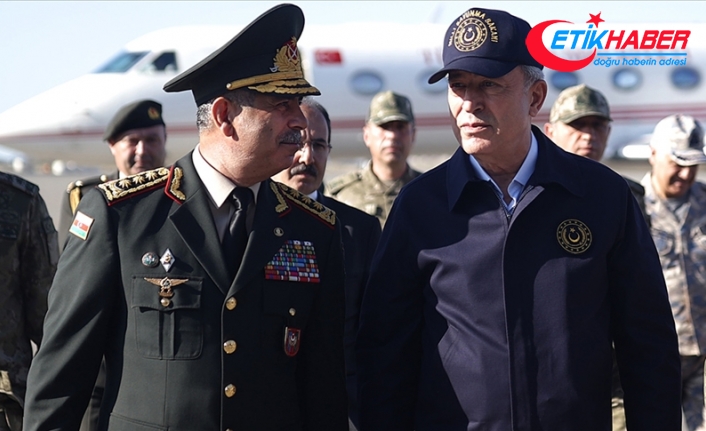 Milli Savunma Bakanı Akar, Azerbaycan Savunma Bakanı Hasanov ile telefonda görüştü