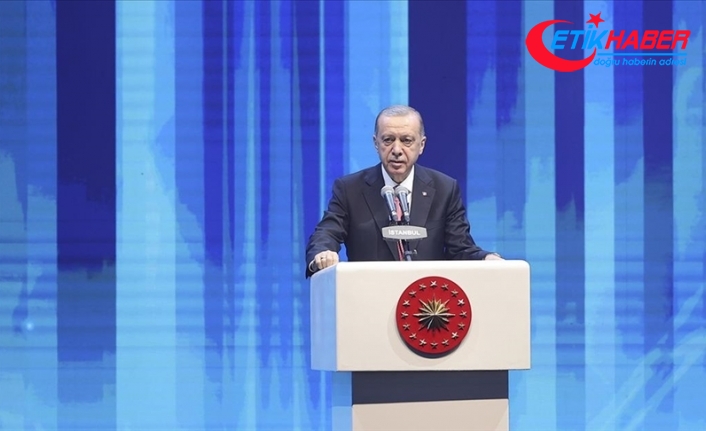 Erdoğan’dan Kılıçdaroğlu’na: "(Başörtüsü konusu) Eğer samimi ve dürüstsen gel Anayasa değişikliğini yapalım ve bunu tamamen masadan kaldıralım"