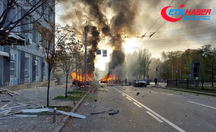 Ukrayna'nın başkenti Kiev'e düzenlenen saldırılarda 8 kişi öldü, 24 kişi yaralandı