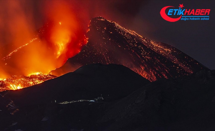 Dünyanın en büyük aktif yanardağı Mauna Loa 38 yıl sonra harekete geçti