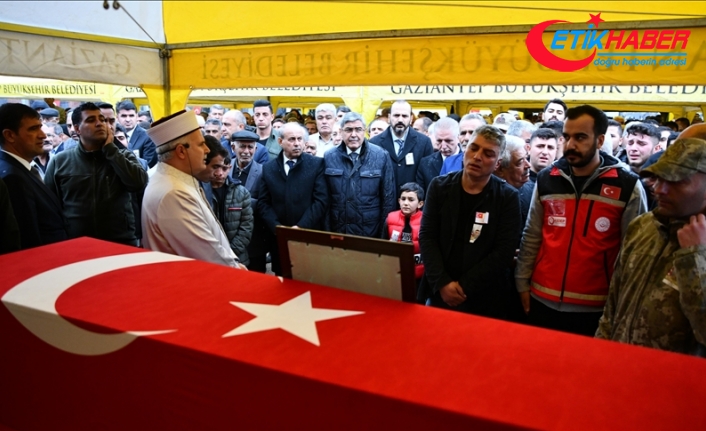 Şehit Piyade Sözleşmeli Er Öztürk Gaziantep'te son yolculuğuna uğurlandı