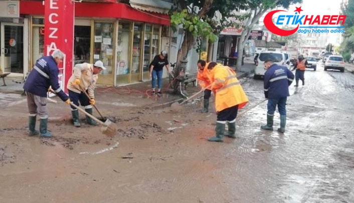 Antalya'daki selden etkilenen alanlarda temizlik çalışmaları devam ediyor