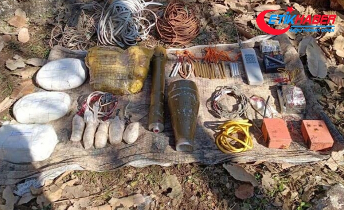 Mardin kırsalında terör örgütü PKK'ya ait patlayıcı ve yaşam malzemesi ele geçirildi