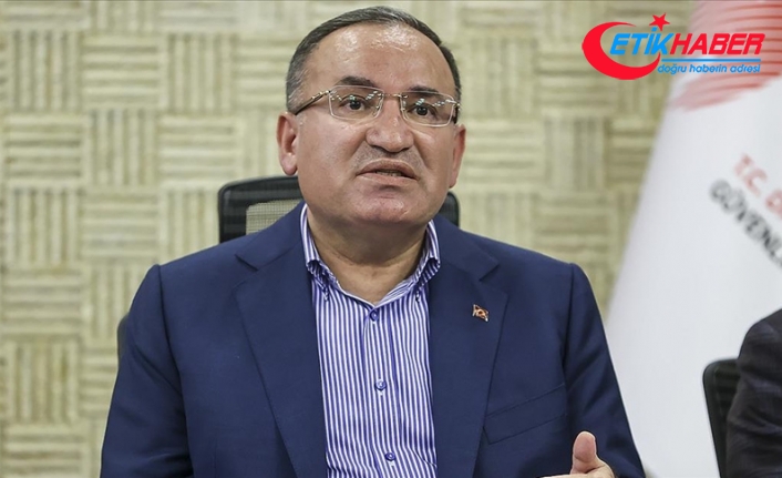 Adalet Bakanı Bekir Bozdağ: Delil toplanmadan kaldırılmış tek bir enkaz dahi yoktur