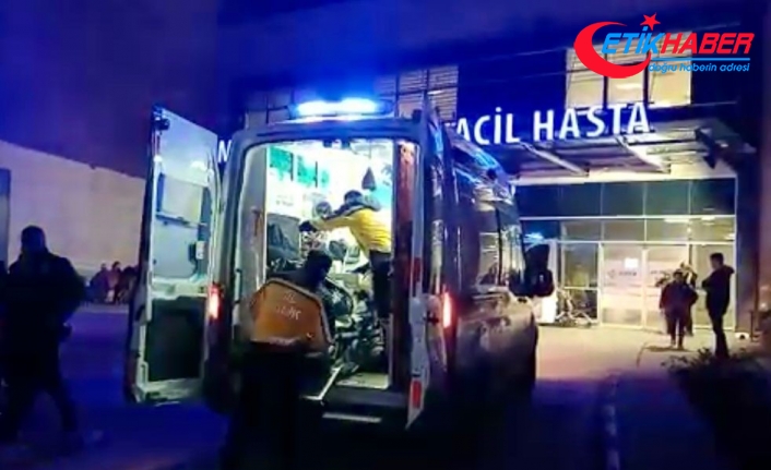 Hatay’da depremde yaralanan bazı vatandaşlar hastaneye getirildi