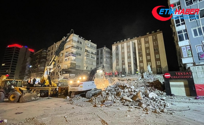 Şanlıurfa'da yıkılan binanın enkazındaki arama kurtarma çalışmaları tamamlandı