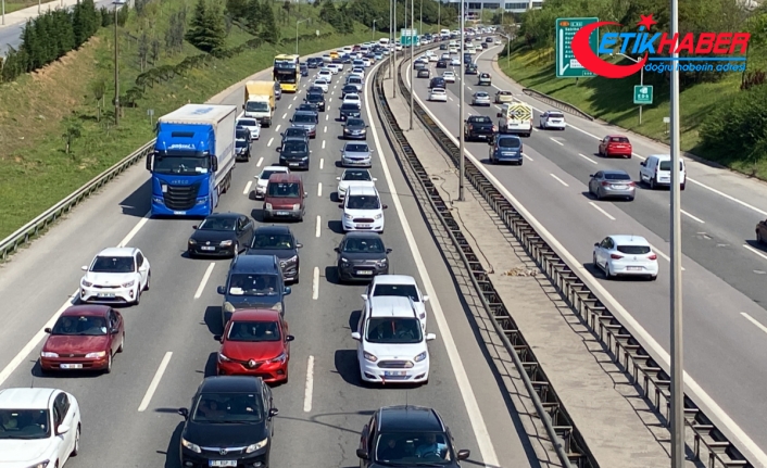 İstanbul Anadolu Yakası'nda trafik yoğunluğu yüzde 70'e ulaştı