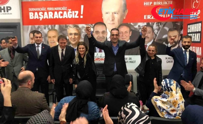 İYİ Parti milletvekilliği adaylığından istifa etti, MHP'ye katıldı
