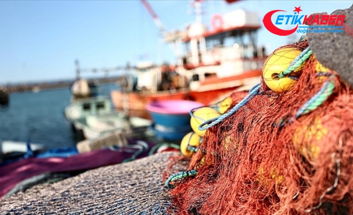 Sahil kentleri Akçakoca ve Amasra'da balıkçılar, sezona erken "paydos" dedi