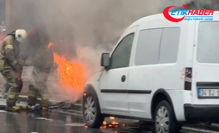 İstanbul'da araç alev alev yandı, İBB itfaiyesi müdahale edemedi