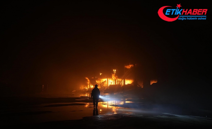 Rusya, Odessa'da depo ve sosyal tesisi vurdu